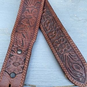 Justin Boots leather tooled belt Soft flexible